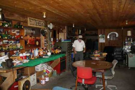 What Farmers Do While the Corn Grows Image